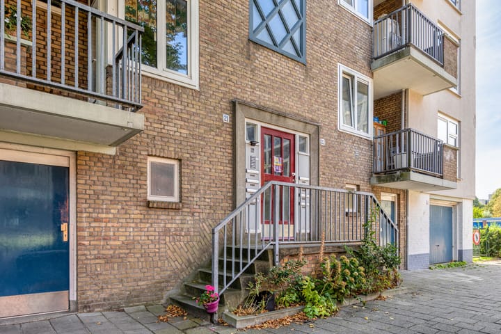 Foto 18 van Ariana Nozemanstraat 21-3