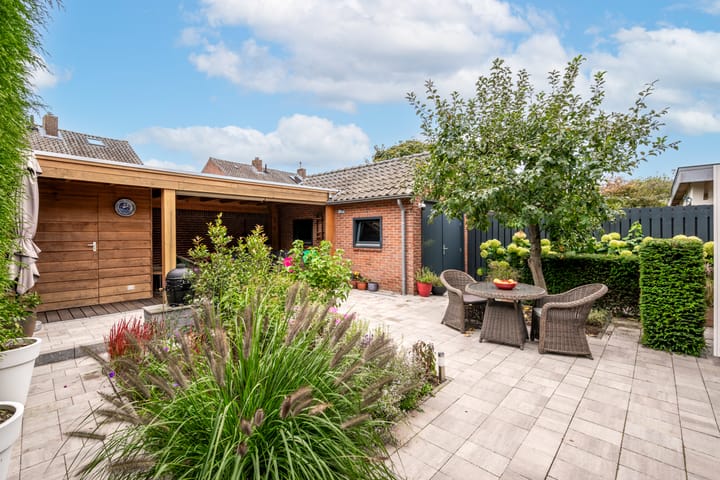 Photo 4 of Willem I-laan 6