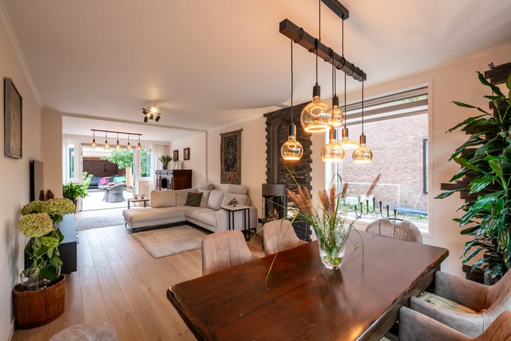 Photo 7 of Willem I-laan 6