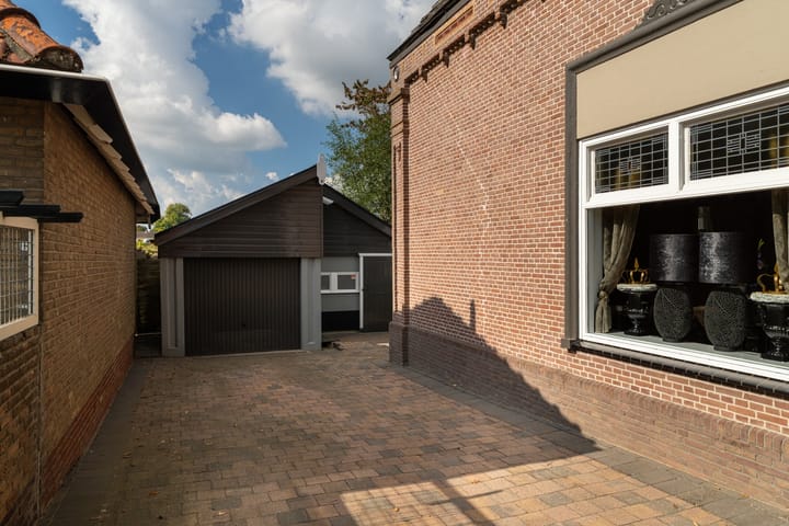 Foto 11 van Rijksweg 69