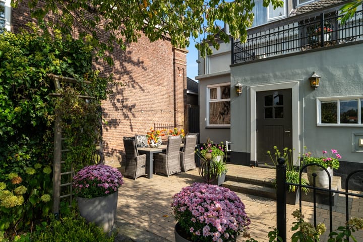 Foto 42 van Rijksweg 69