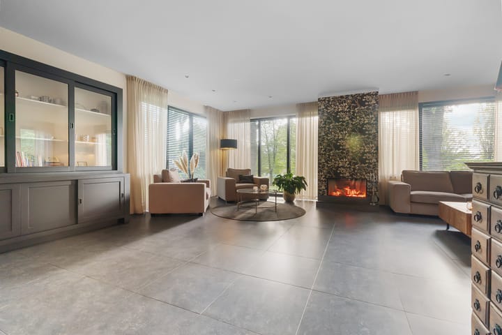 Photo 13 of Bovensteweg 42