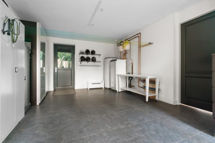 Photo 42 of Bovensteweg 42