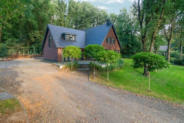 Photo 74 of Bovensteweg 42