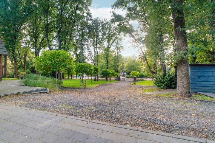 Photo 78 of Bovensteweg 42