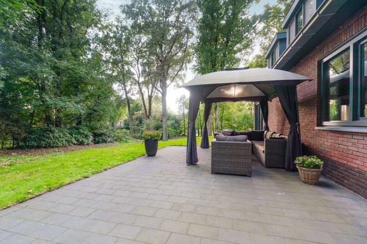 Photo 94 of Bovensteweg 42