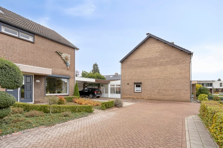 Photo 32 of Hagelkruisweg 49