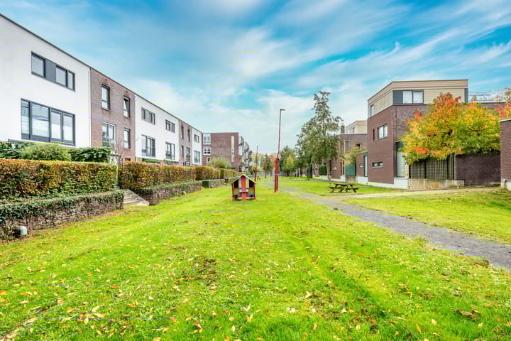 Foto 64 van Hogerhoeve 37