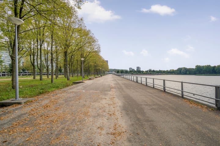 Foto 25 van Burgemeester Hogguerstraat 395-E