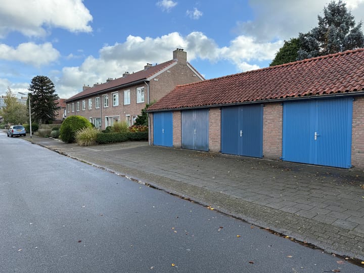 Foto 1 van Plevierstraat 1-3