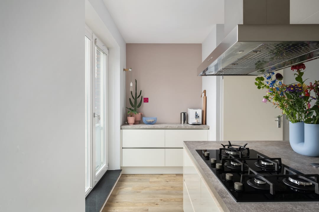 Photo 13 of Albert Sabinhof 25