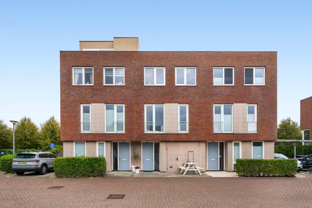 Photo 17 of Albert Sabinhof 25