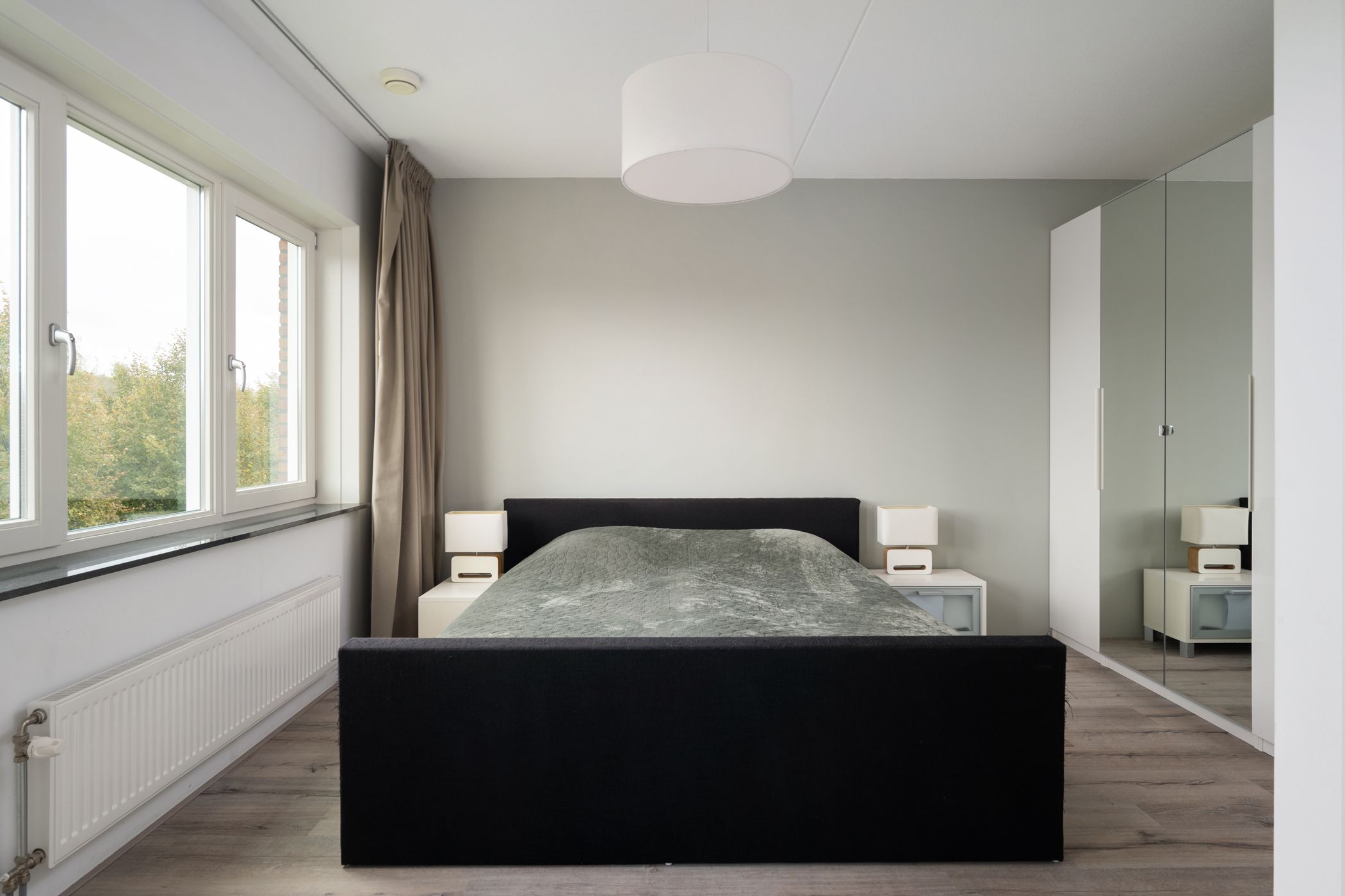 Photo 21 of Albert Sabinhof 25