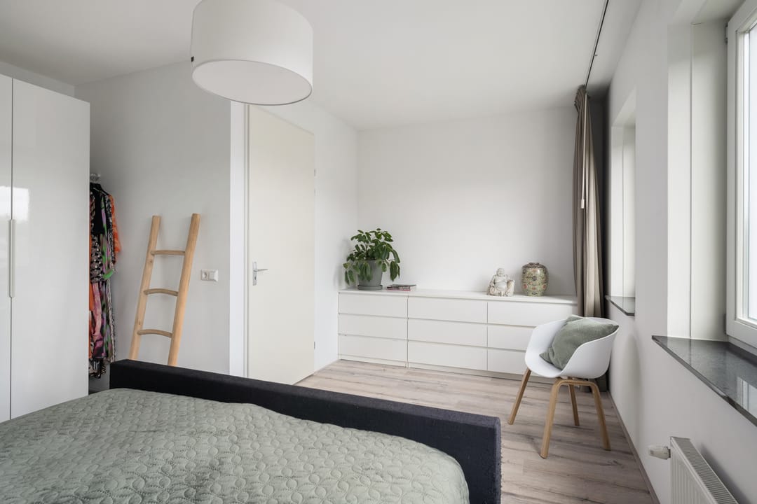 Photo 22 of Albert Sabinhof 25