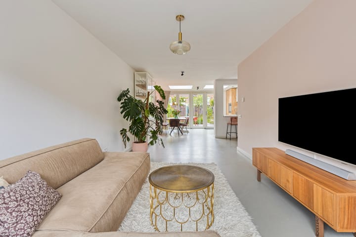 Photo 10 of Ganzebloemstraat 18