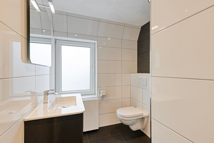 Photo 20 of Ganzebloemstraat 18