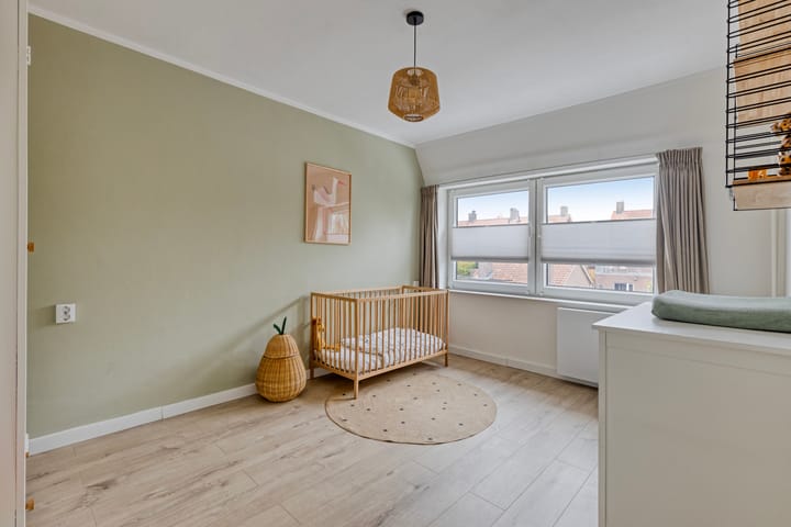 Photo 22 of Ganzebloemstraat 18