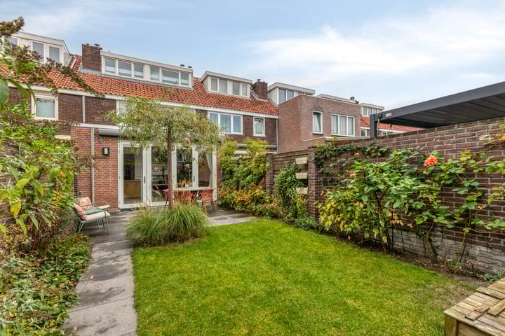 Photo 33 of Ganzebloemstraat 18