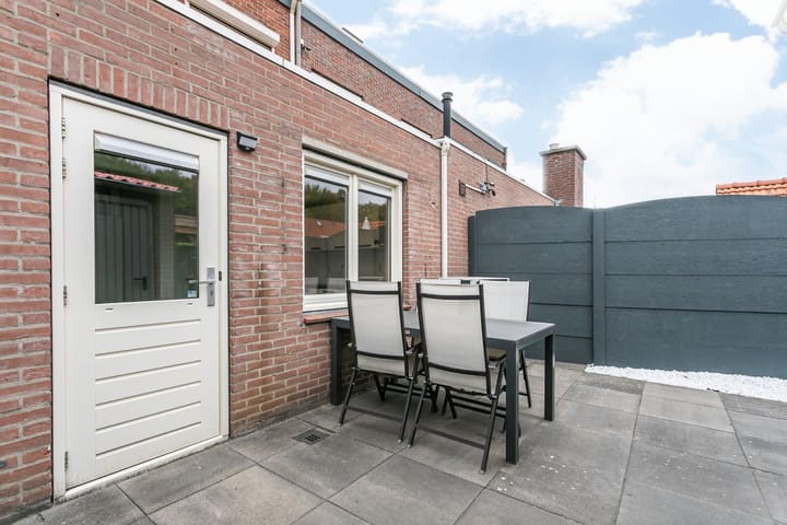 Photo 22 of Dr. A. Kuyperstraat 81