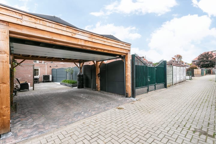 Photo 25 of Dr. A. Kuyperstraat 81