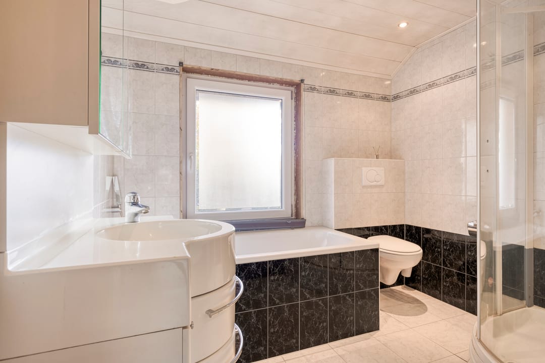 Photo 16 of Roodborststraat 45