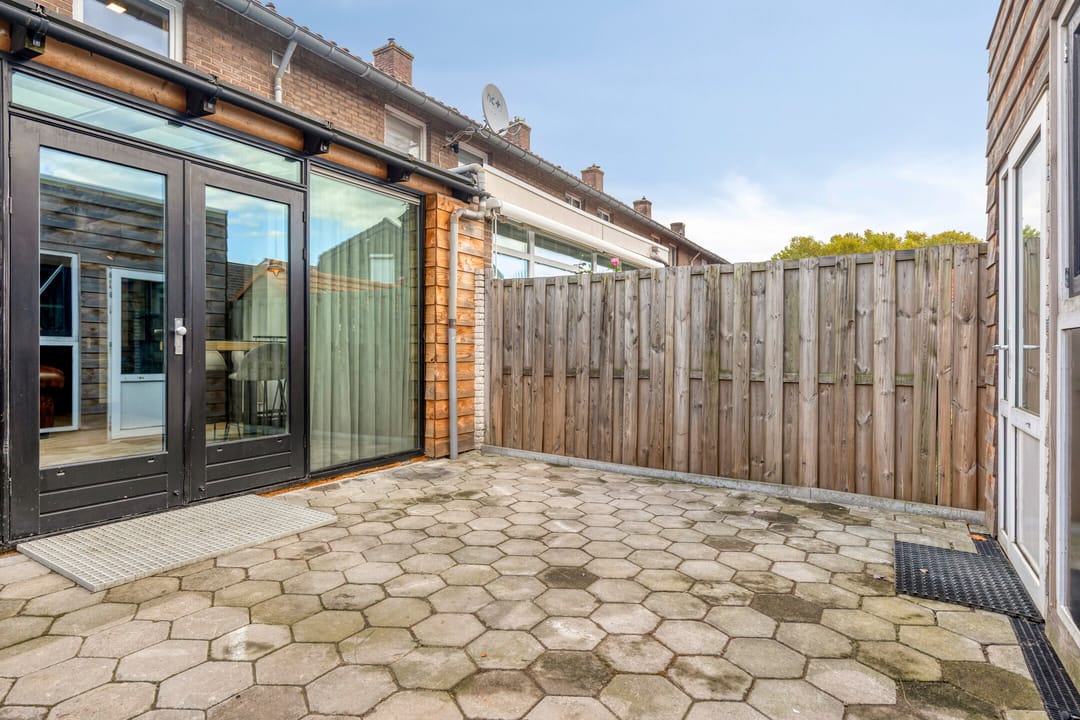 Photo 23 of Roodborststraat 45