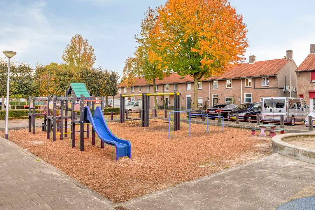 Photo 26 of Roodborststraat 45