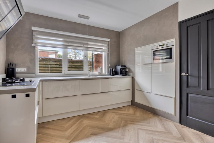 Photo 8 of Saturnusbaan 22