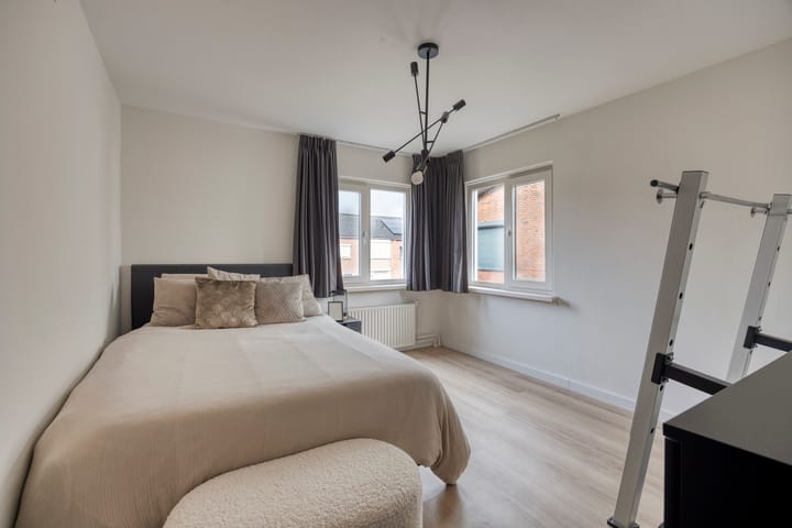 Photo 15 of Saturnusbaan 22