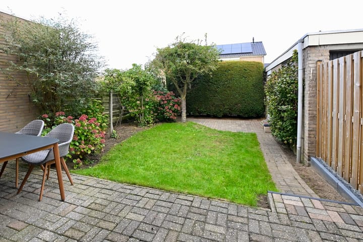 Photo 21 of Kennedystraat 3