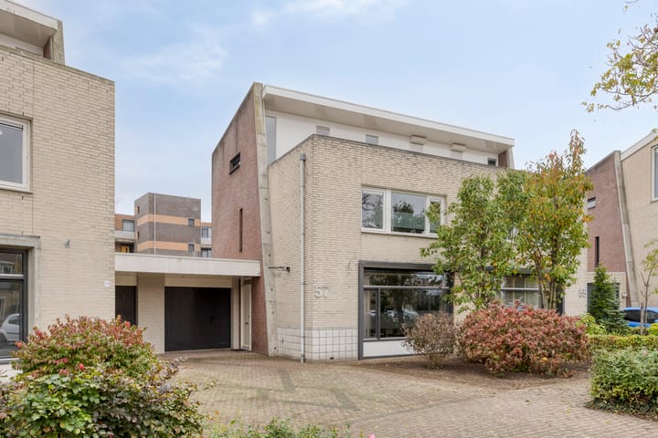 Naardenstraat 57 main image