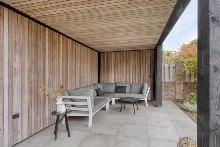 Photo 36 of Naardenstraat 57