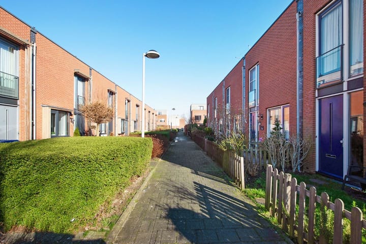 Foto 42 van Dartstraat 7