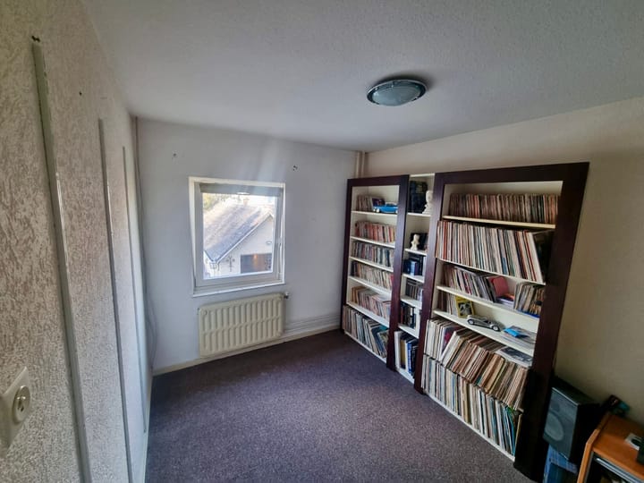 Photo 29 of Schadewijkstraat 36