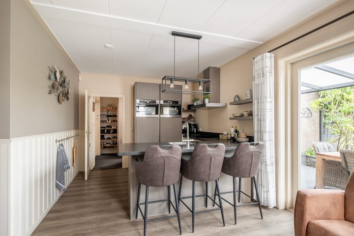 Photo 4 of Westpoort 29