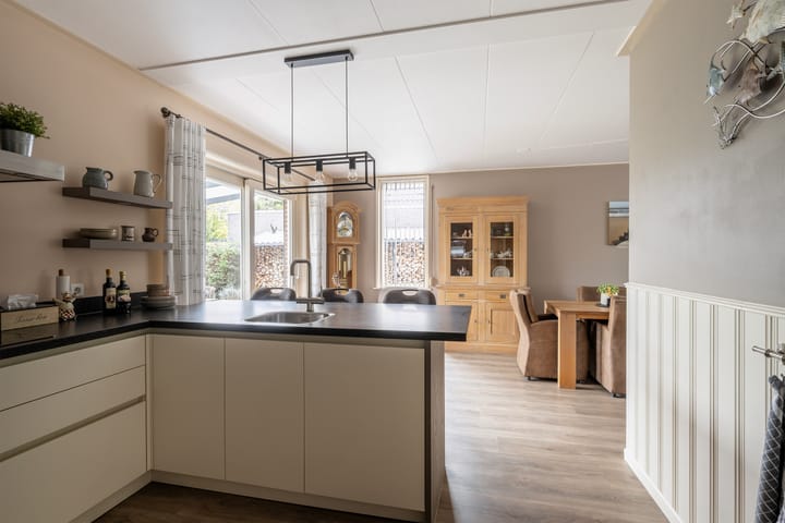 Photo 18 of Westpoort 29