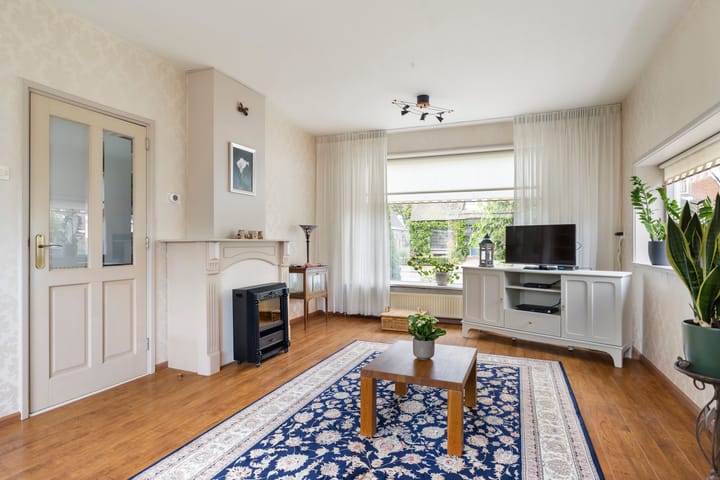 Foto 8 van Julianalaan 24