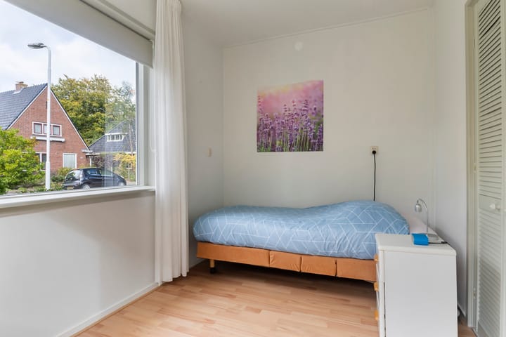 Foto 15 van Julianalaan 24