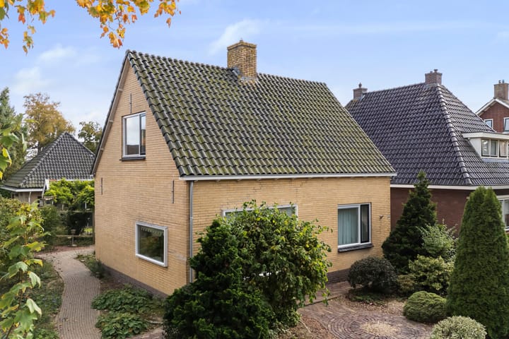 Foto 35 van Julianalaan 24