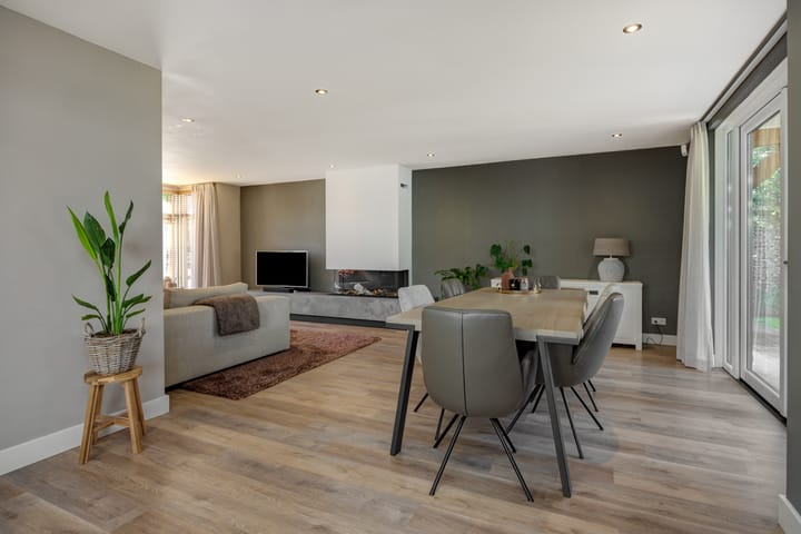 Photo 3 of Deken Fritsenstraat 70