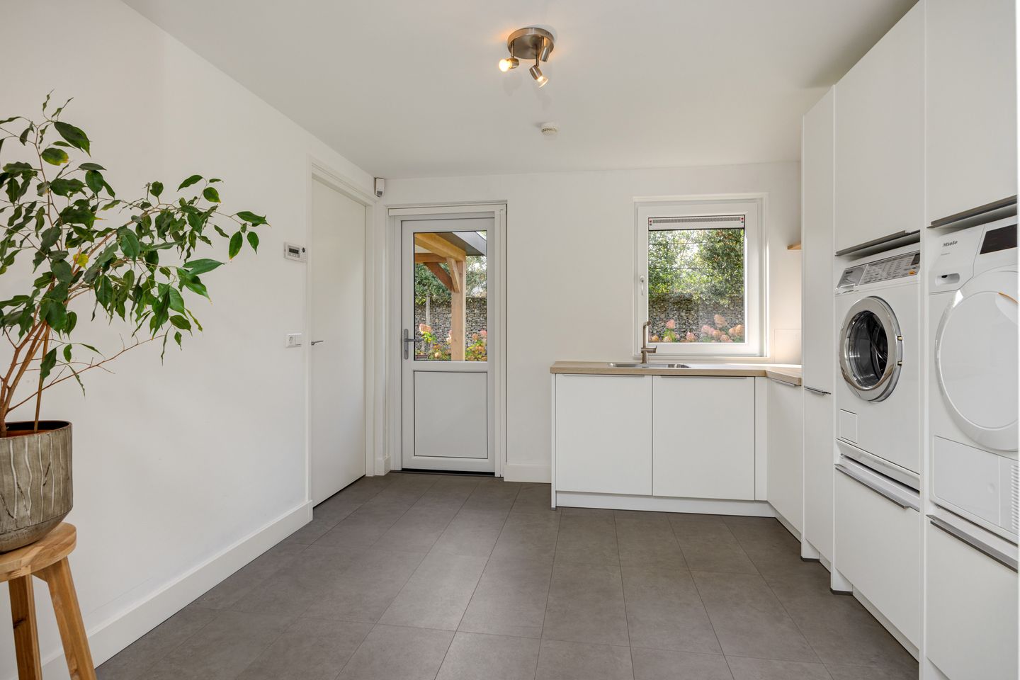 Foto 19 van Deken Fritsenstraat 70