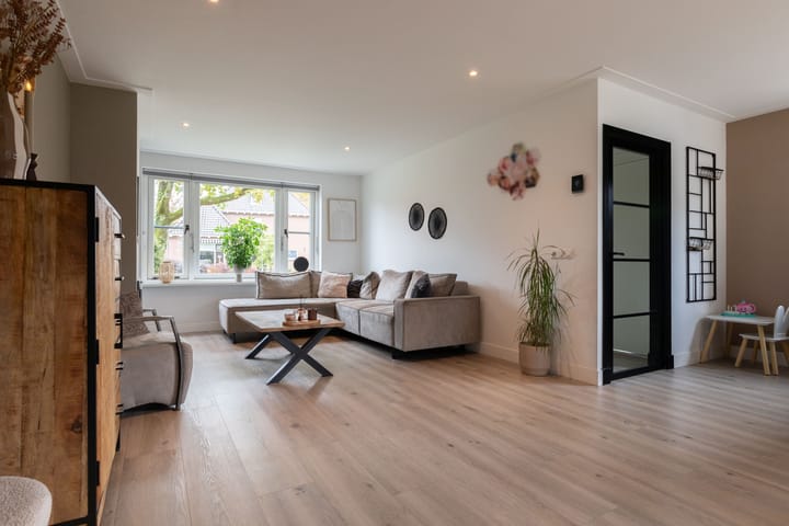 Photo 12 of Papiermakerstraat 23