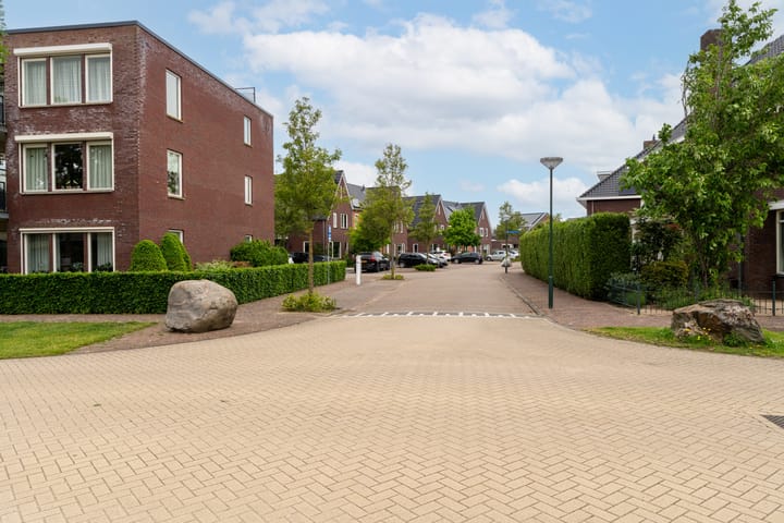 Photo 28 of Ossenwaard 52