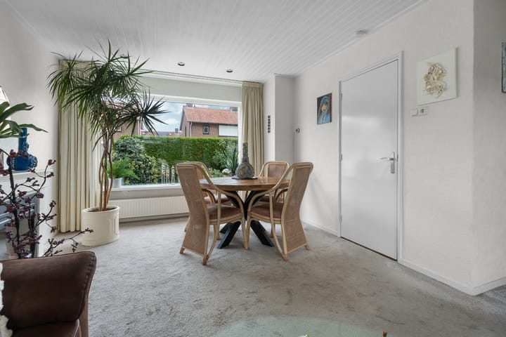 Photo 6 of Zandstraat 18