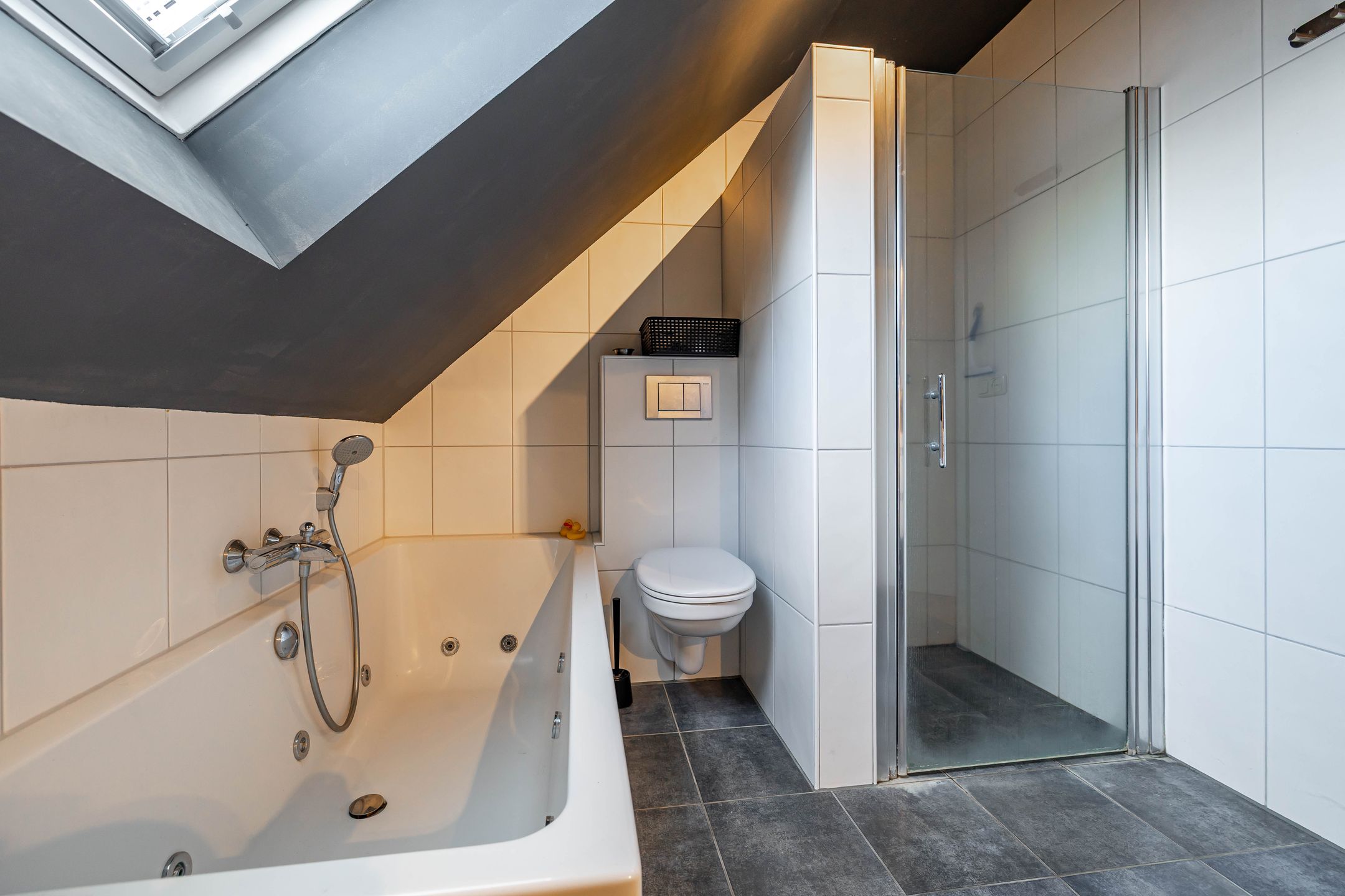 Foto 33 van Jonker Egbert Clantsngl 41