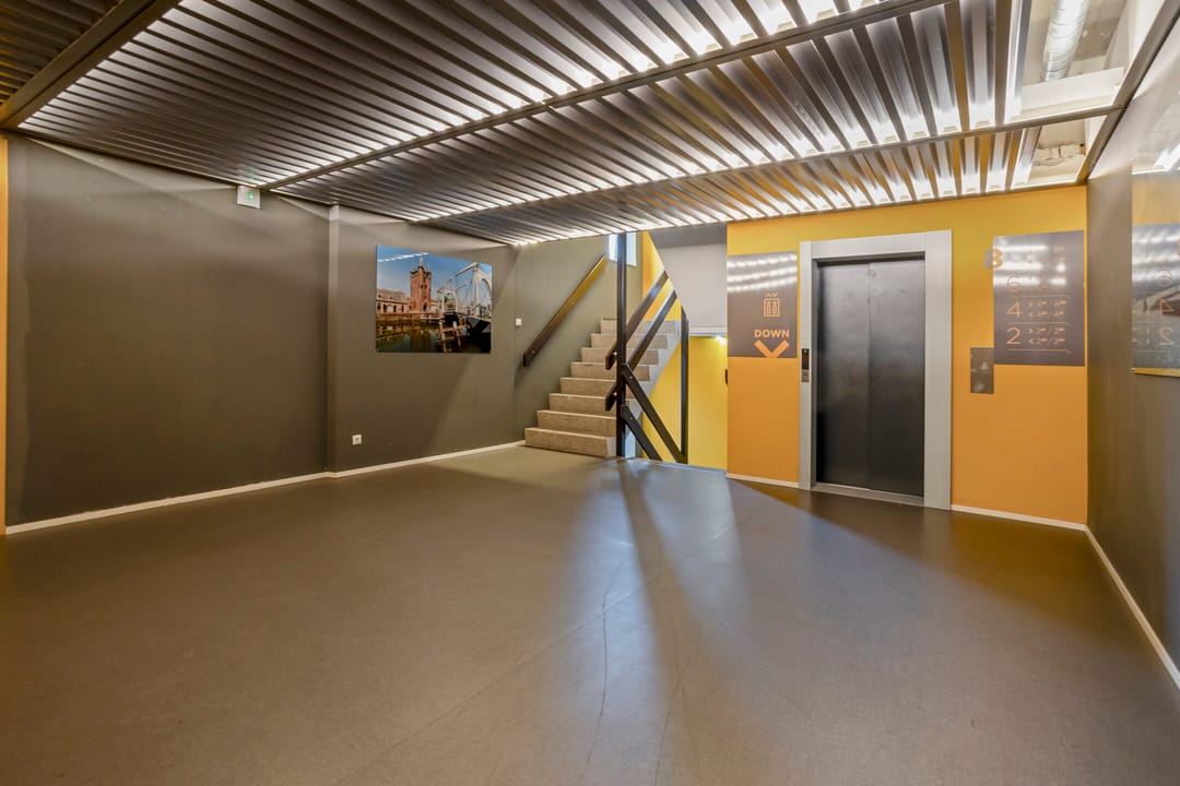 Photo 7 of Kalverstraat 8-10