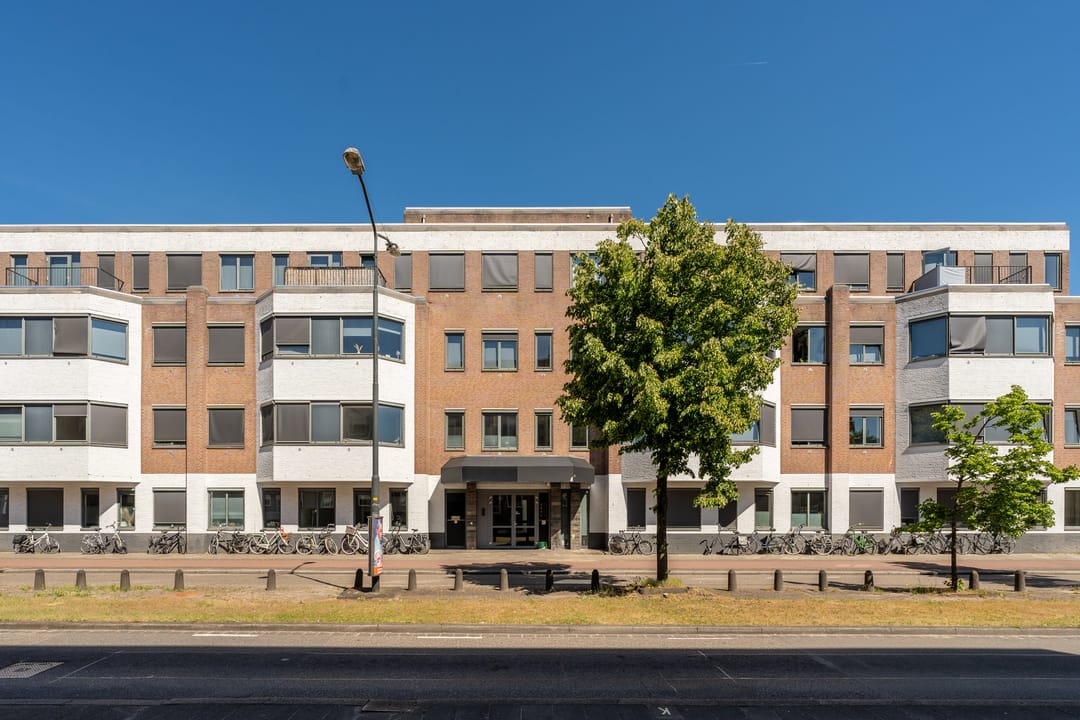 Photo 28 of Kalverstraat 8-10