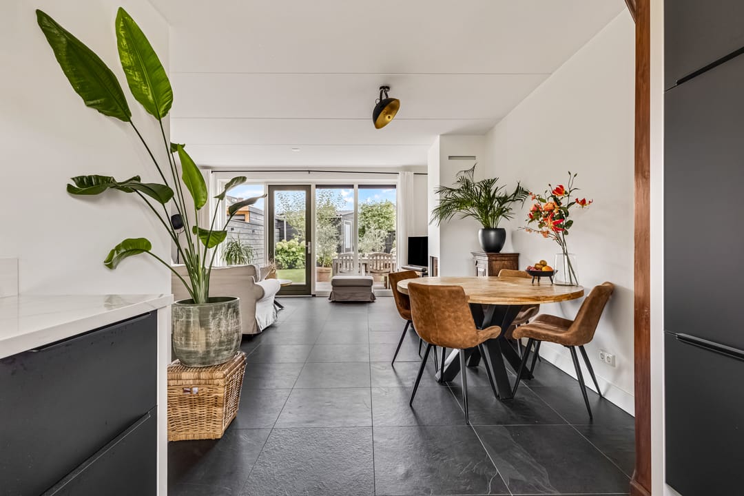 Foto 28 van Burgemeester R Tjalmastraat 1