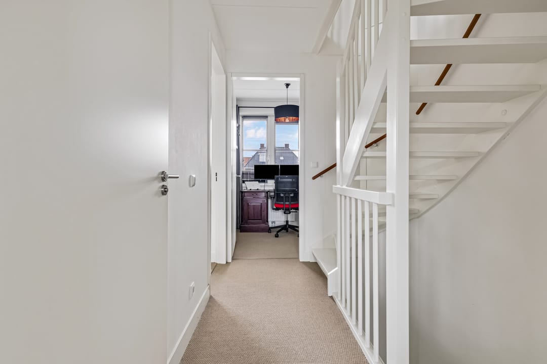 Foto 31 van Burgemeester R Tjalmastraat 1