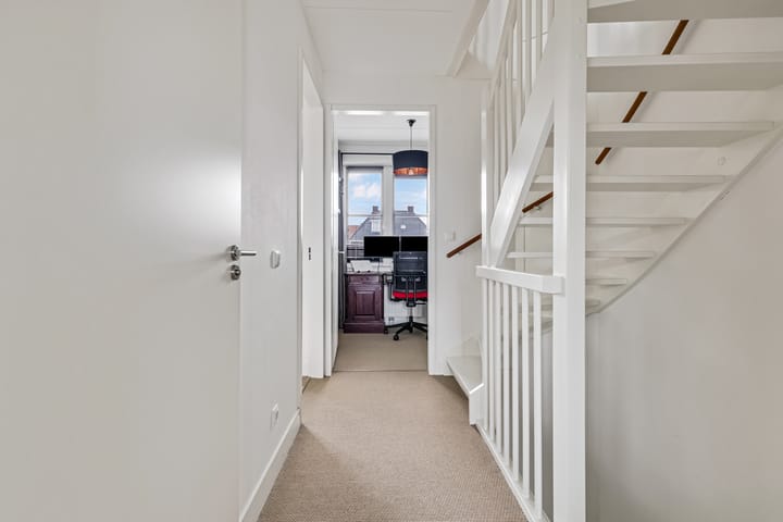 Foto 31 van Burgemeester R Tjalmastraat 1